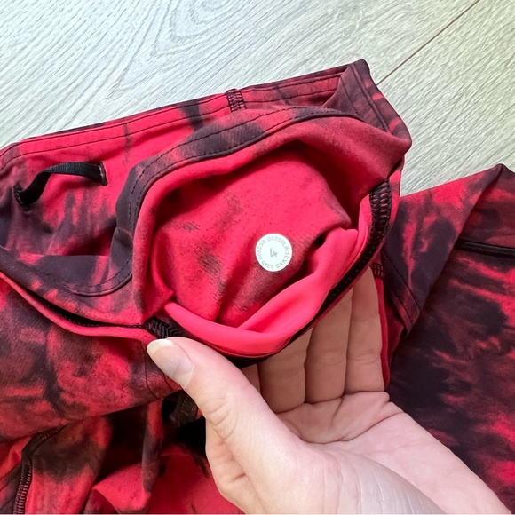 Lululemon Fast and Free Game Day - Red Black Multi (Size 4) - Picture 12 of 13